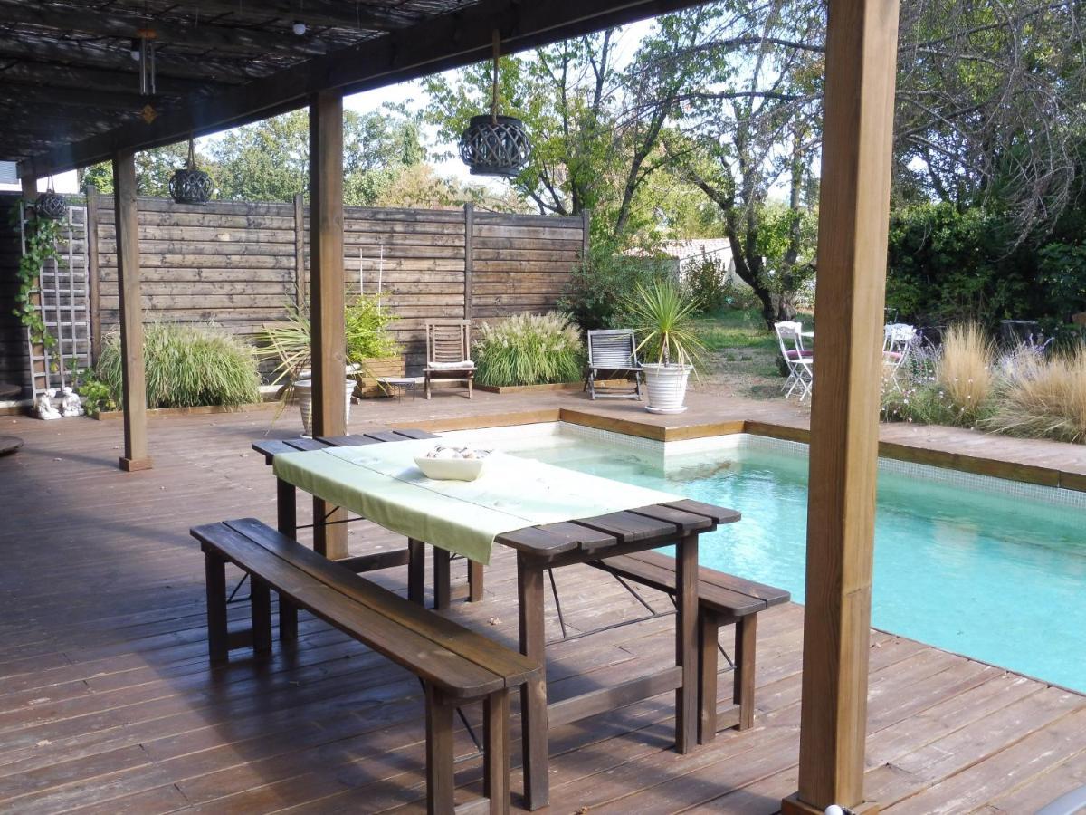 Mas Des Rabasses Bed & Breakfast Le Pontet  Exterior photo